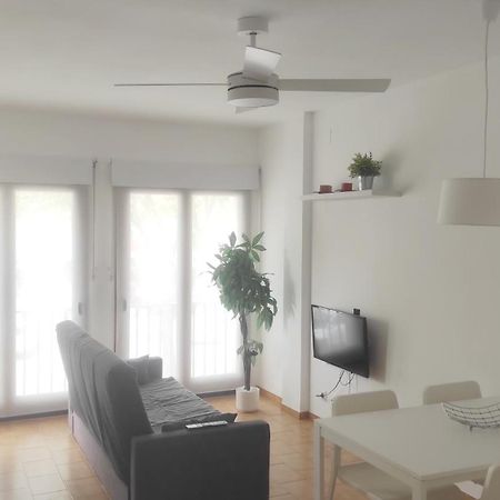 Apartamento Renovado, Luminoso, A 300M De La Playa Apartamento Empuriabrava Exterior foto